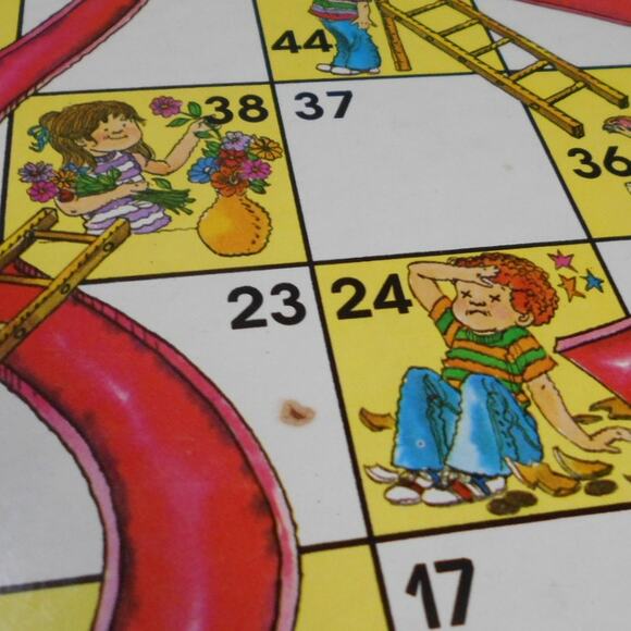 Vintage 1978 Chutes and Ladders Milton Bradley #4555 Complete - Picture 7 of 14